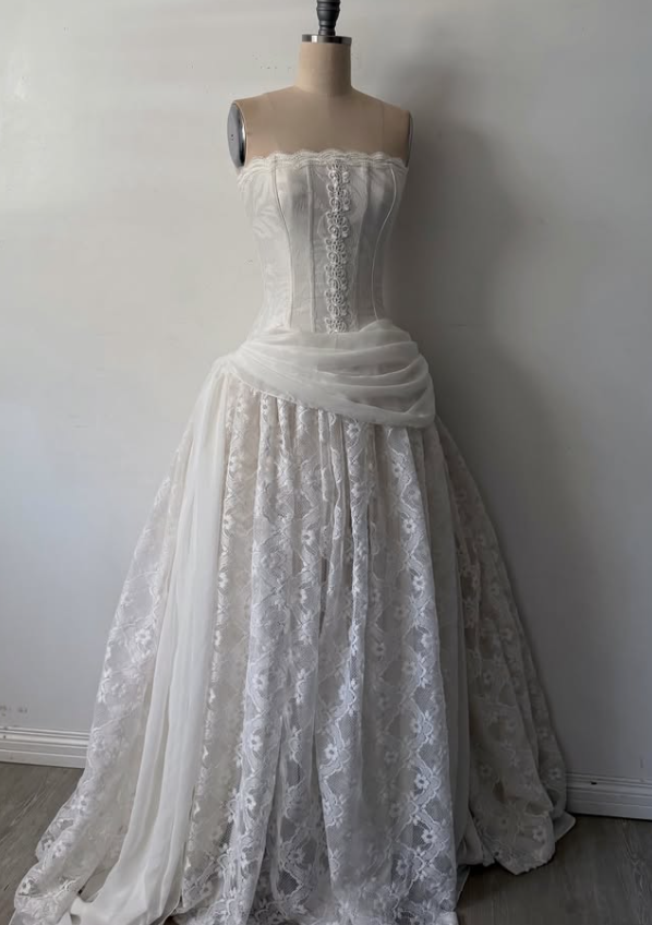 Vintage White A Line Strapless Lace Long Prom Dress Evening Dress DP7882