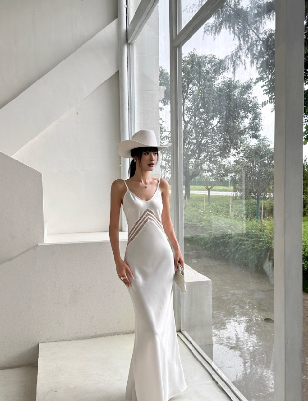 Simple White Mermaid Spaghetti Strap Satin Prom Dress Date Dress Outfits DP3458