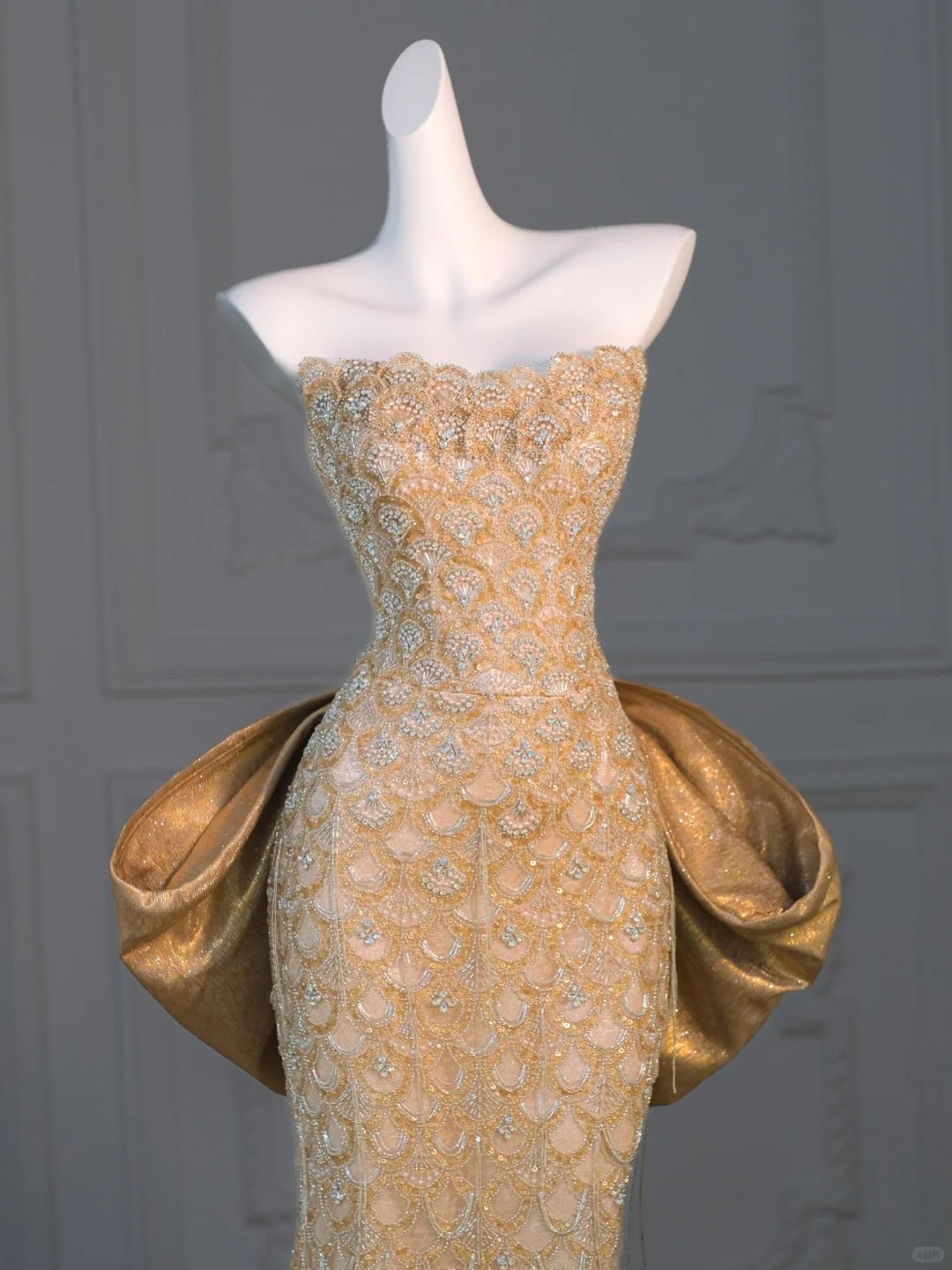 Golden Sheath Strapless Beaded Satin Long Party Dress Evening Dress with Slit DP2594