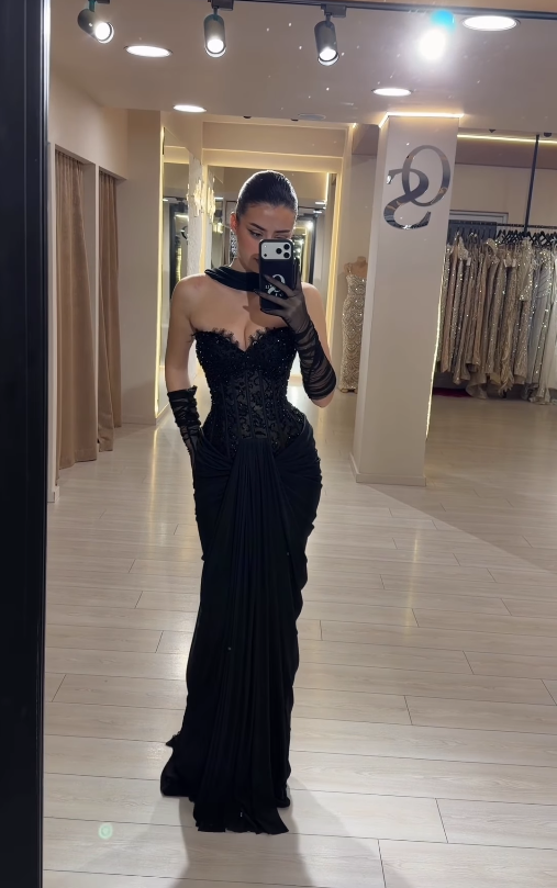 Sexy Black Sheath Sweetheart Neck Beaded Lace Satin Prom Dress Birthday Party Dress DP4913