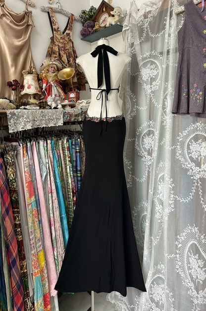 Vintage Mermaid Halter Red Beaded Black Satin Backless Prom Dress DP4857