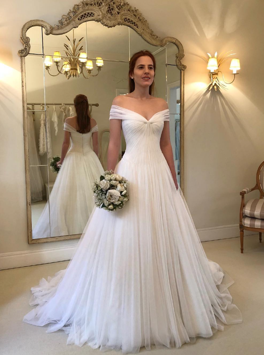 White Elegant A Line V Neck Pleated Tulle Long Wedding Dress DP4902