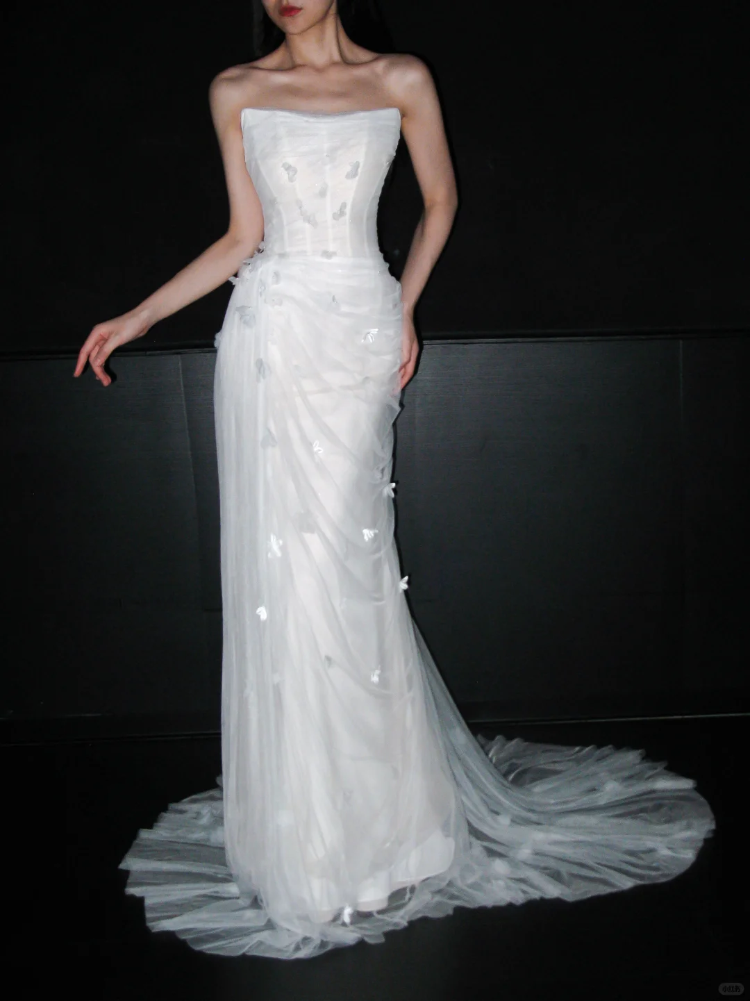 Charming Sheath Strapless 3D Floral White Tulle Long Wedding Dress DP5797