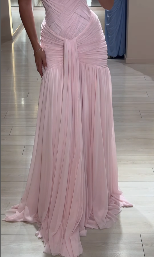 Gentle Pink Mermaid V Neck Pleated Chiffon Long Prom Dress Evening Dress DP4391