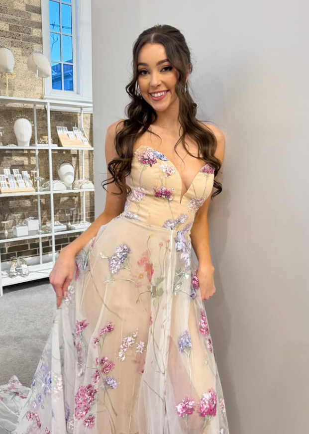 Pretty A Line Sweetheart Neck Floral Sequin Tulle Wedding Dress DP5299