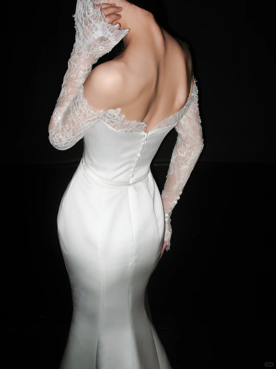 Sparkling Diamonds Mermaid Long Sleeve Tulle Wedding Dress DP5204
