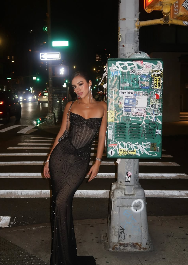 Sexy Sheath Strapless Beaded Corset Black Tulle Ball Gown Graduation Prom Dress DP4842