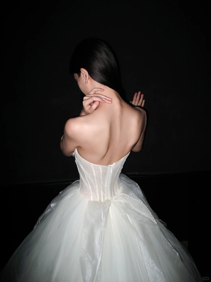 Pretty Ball Gown Strapless Corset White Ruffle Tulle Long Wedding Dress DP8094