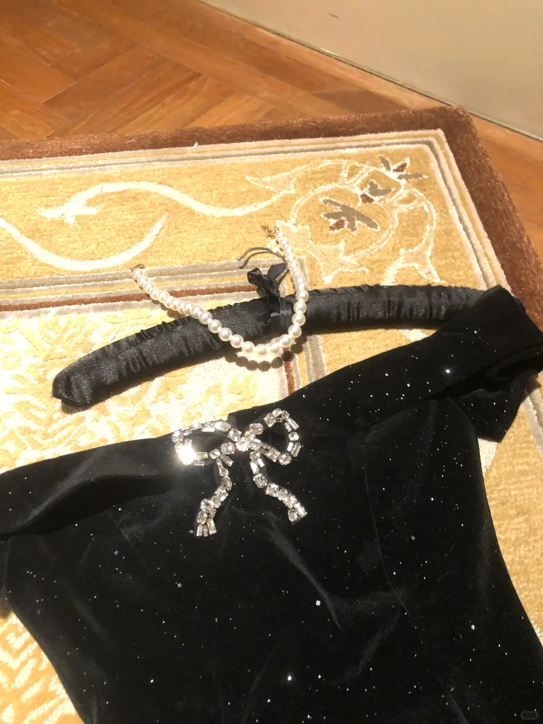 Cute A Line Off the Shoulder Bow Black Velvet Short Homecoming Dress Cocktail Dress DP2566