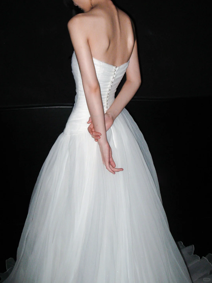 Simple Beautiful Ball Gown Strapless White Satin Tulle Long Wedding Dress DP6363