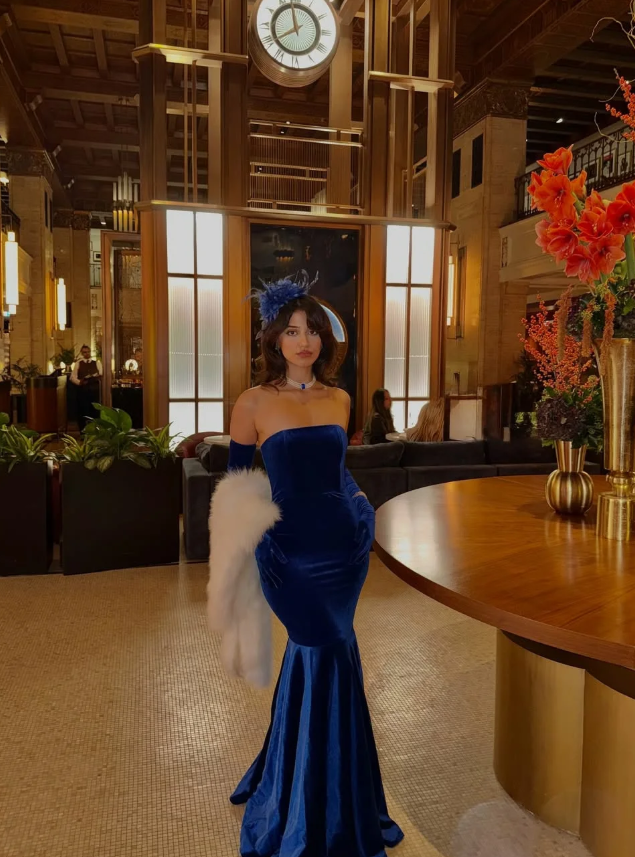 Sexy Classic Mermaid Strapless Royal Blue Velvet Prom Dress DP5023