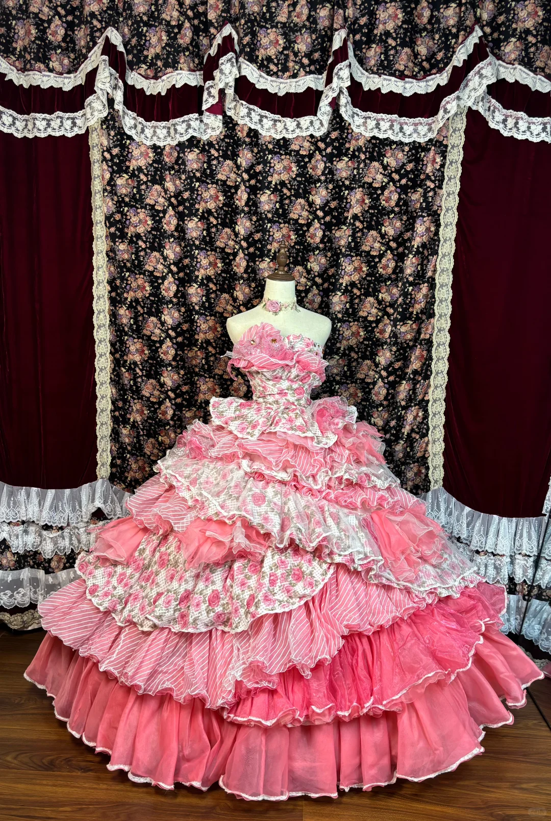 Vintage Pink Print Floral Ball Gown Strapless Layered Tulle Prom Dress Sweet 16 Dress DP5657