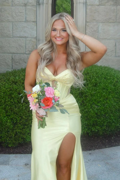 Stunning Mermaid Sweetheart Yellow Long Prom Dress with Beading DP7487