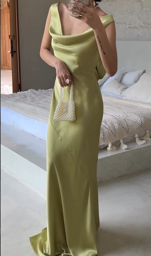 Elegant Simple Sheath Straps Green Satin Open Back Long Graduation Prom Dress DP4879