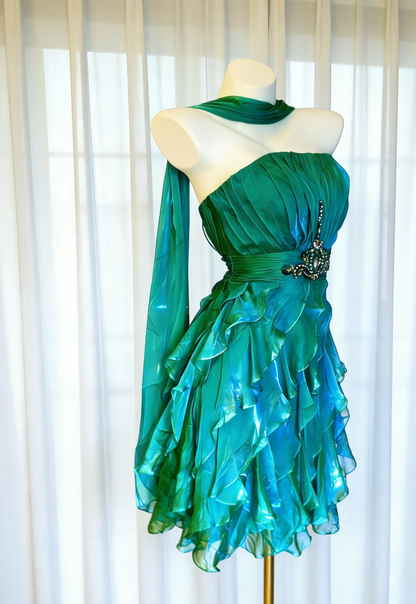 Vintage Stunning A Line Strapless Beaded Layered Ruffle Chiffon Short Homecoming Dress DP4723