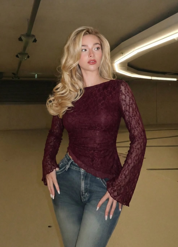 Modern Burgundy Long Sleeve Lace Outfits Elegant women's clothing DP6873