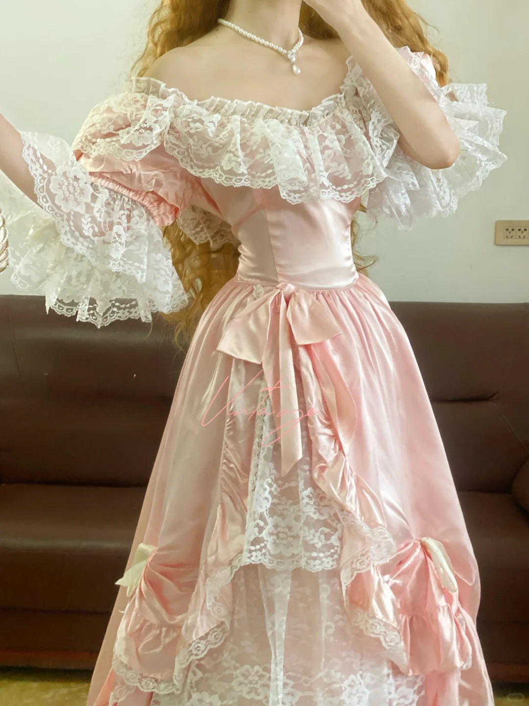 Vintage Ball Gown Puff Pink Bow Satin White Lace Prom Dress 16th Birthday Dress DP4143