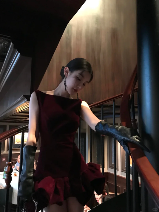 Dark Burgundy Sexy A Line Velvet Short Backless Homecoming Dress Cocktail Dress DP2716