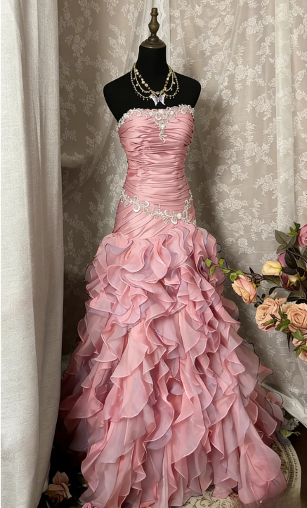 Vintage Grape A Line Strapless Appliques Ruffle Organza Long Prom Dress DP5040