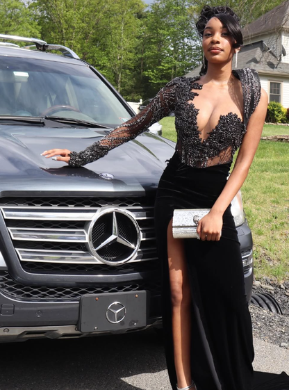 Gorgeous Sheath V Neck Long Sleeve Beaded Black Velvet Prom Dress Evening Dress DP1817