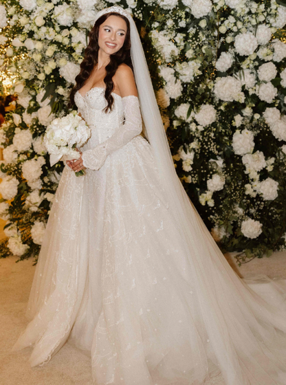 Gorgeous Sweetheart Neck Long Sleeve Beaded Lace Tulle Long Sweep Wedding Dress DP1868