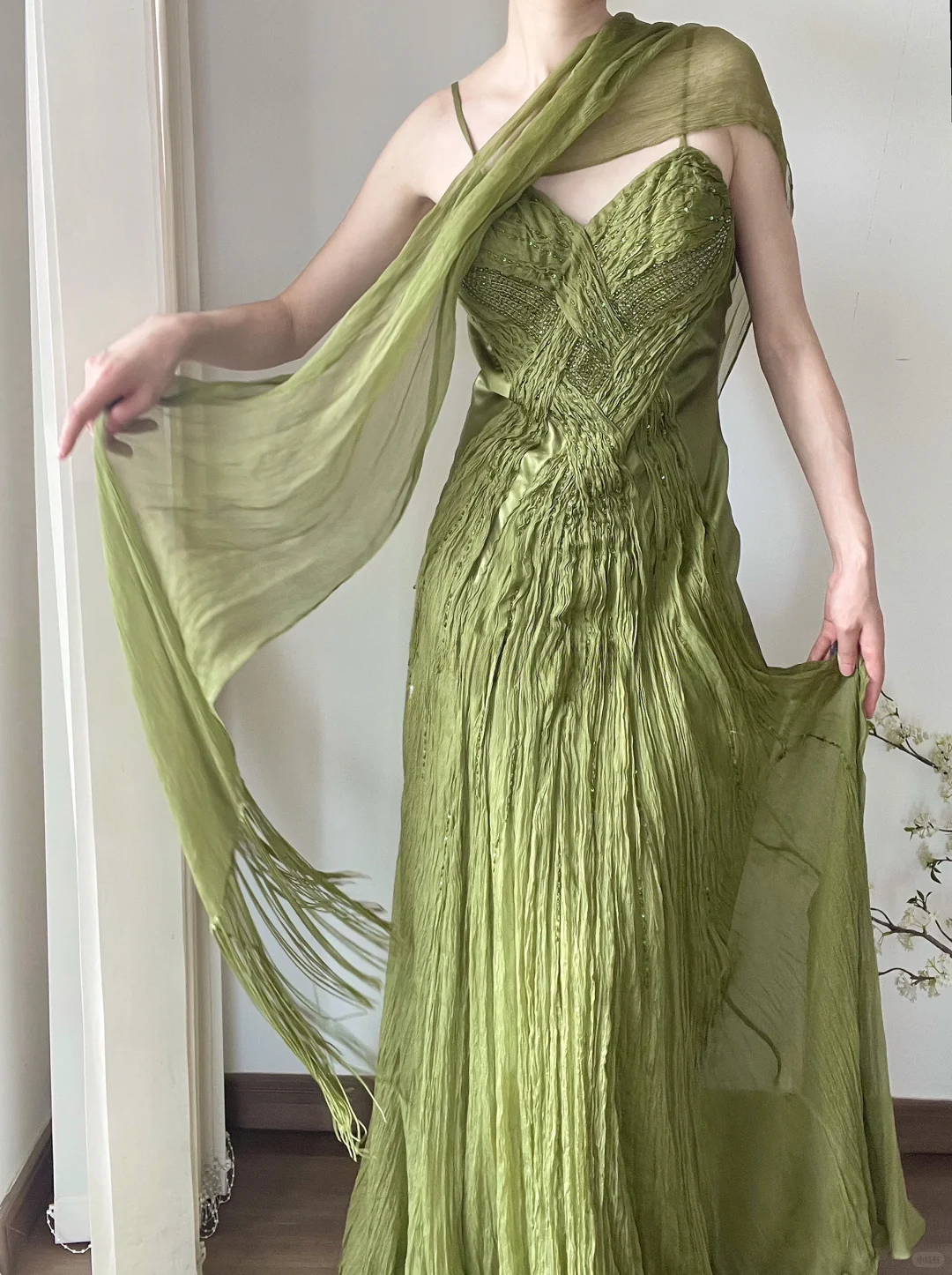 Retro Green Mermaid Spaghetti Strap Beaded Pleated Chiffon Long Prom Dress Evening Dress DP3350