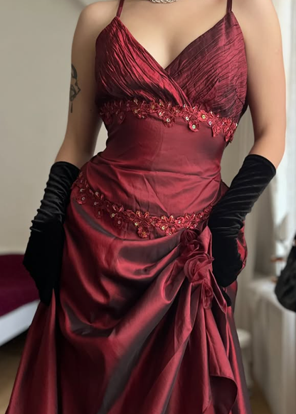 Vintage A Line Straps Appliques Burgundy Satin Prom Dress Evening Dress DP5722