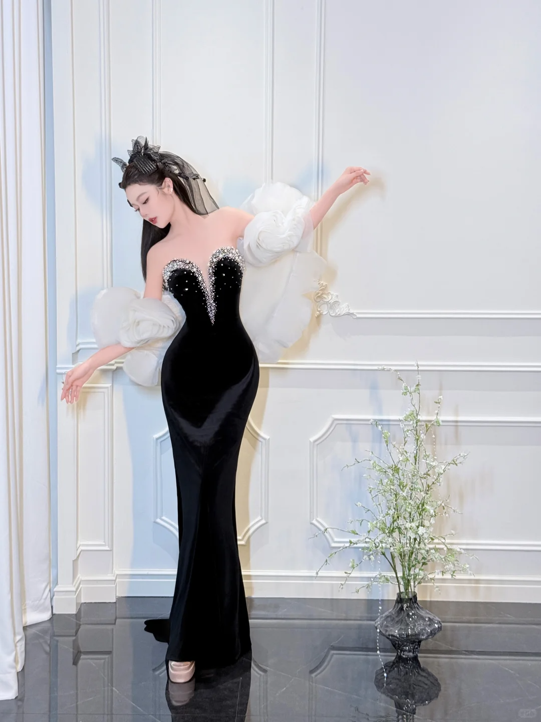 Elegant Mermaid V Neck Pearl Black Velvet Satin Long Prom Dress Party Dress DP4310