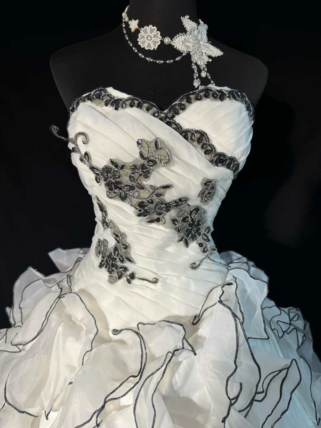 Vintage A Line Sweetheart Neck Appliques Layered Organza Prom Dress Evening Dress DP5226