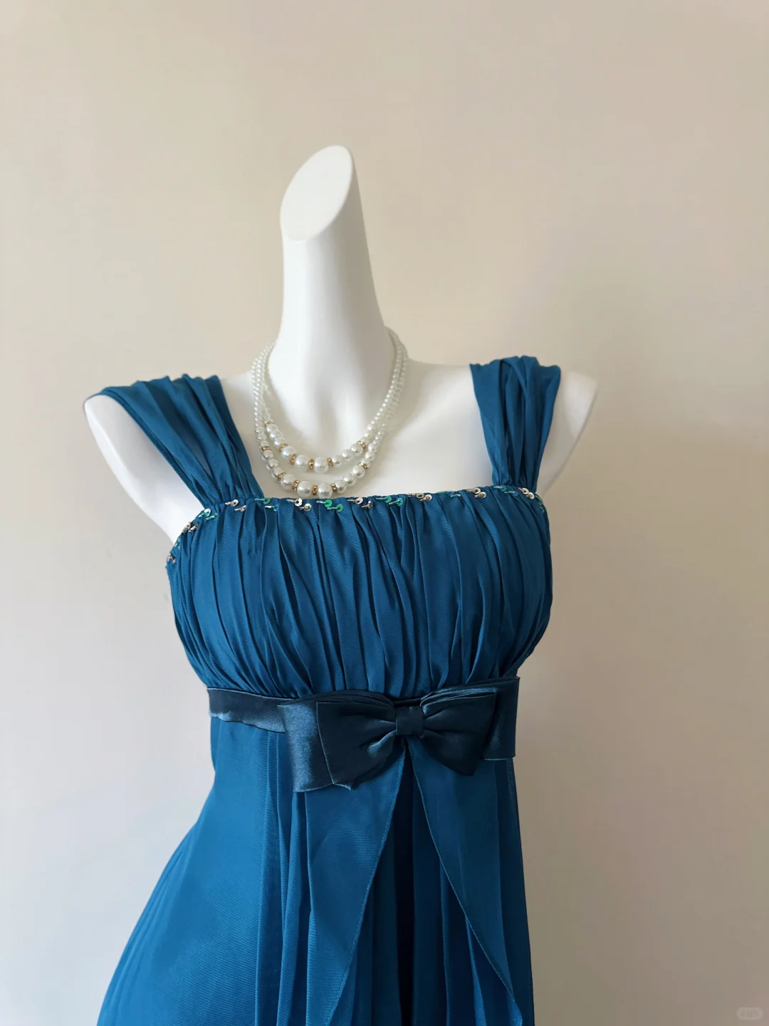 Vintage A Line Straps Beaded Peacock Blue Chiffon Prom Dress Outfits DP5014