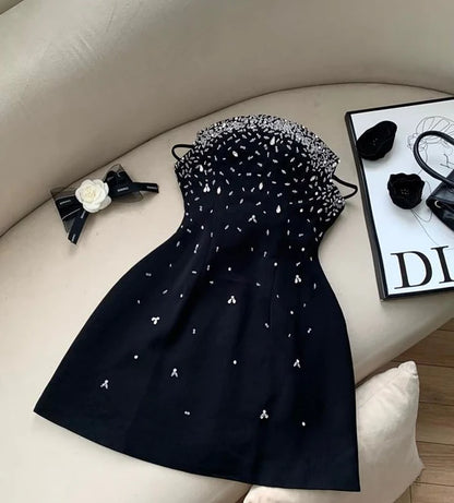 Pretty A Line Spaghetti Straps Rhinestone Satin Mini 18th Gold Birthday Outfit Cocktail Dresses For Women DP3788
