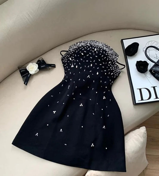 Pretty A Line Spaghetti Straps Rhinestone Satin Mini 18th Gold Birthday Outfit Cocktail Dresses For Women DP3788