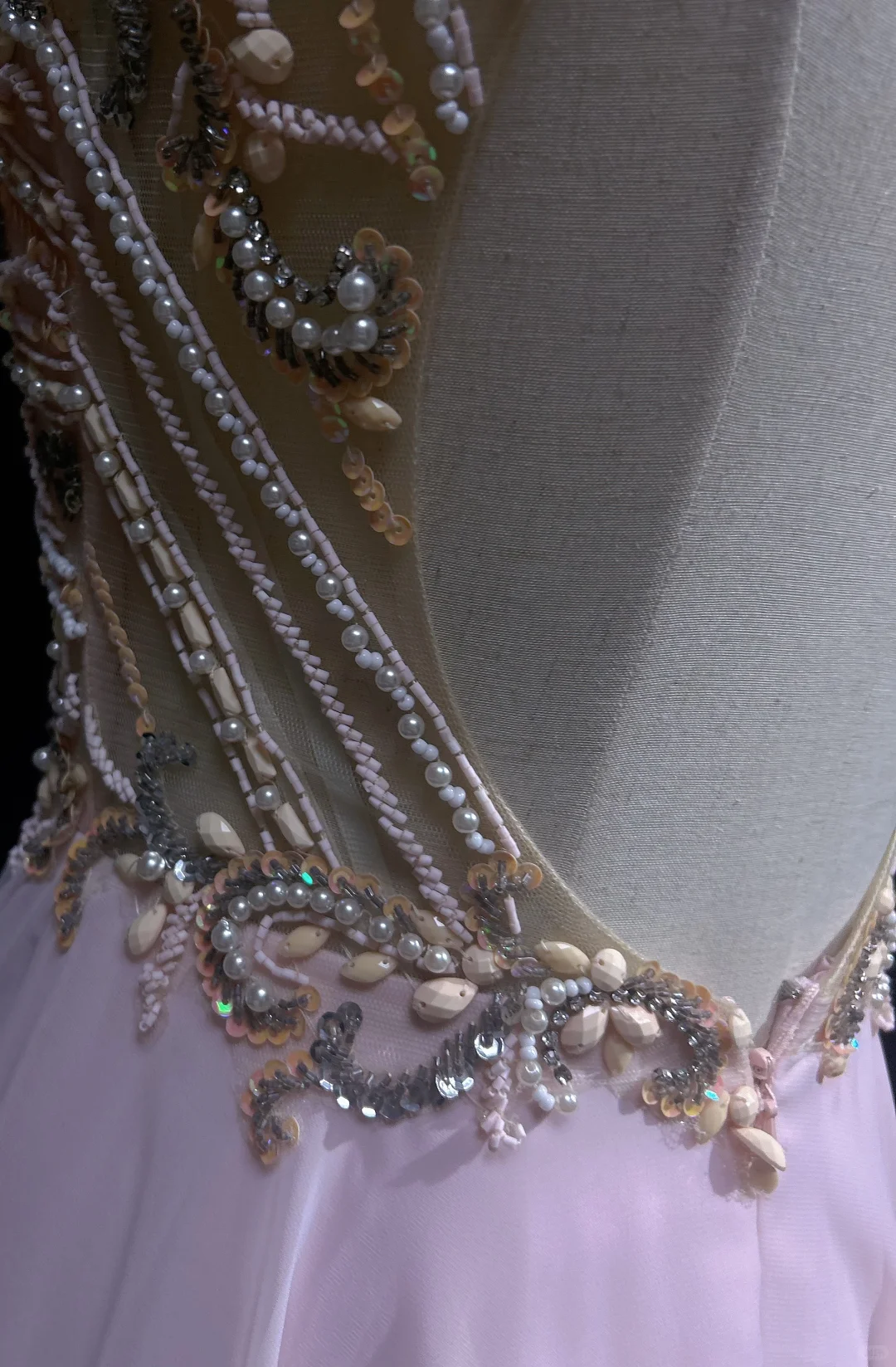 Elegant A Line Round Neck Beaded Pink Chiffon Long Open Back Prom Dress Party Dress DP2769