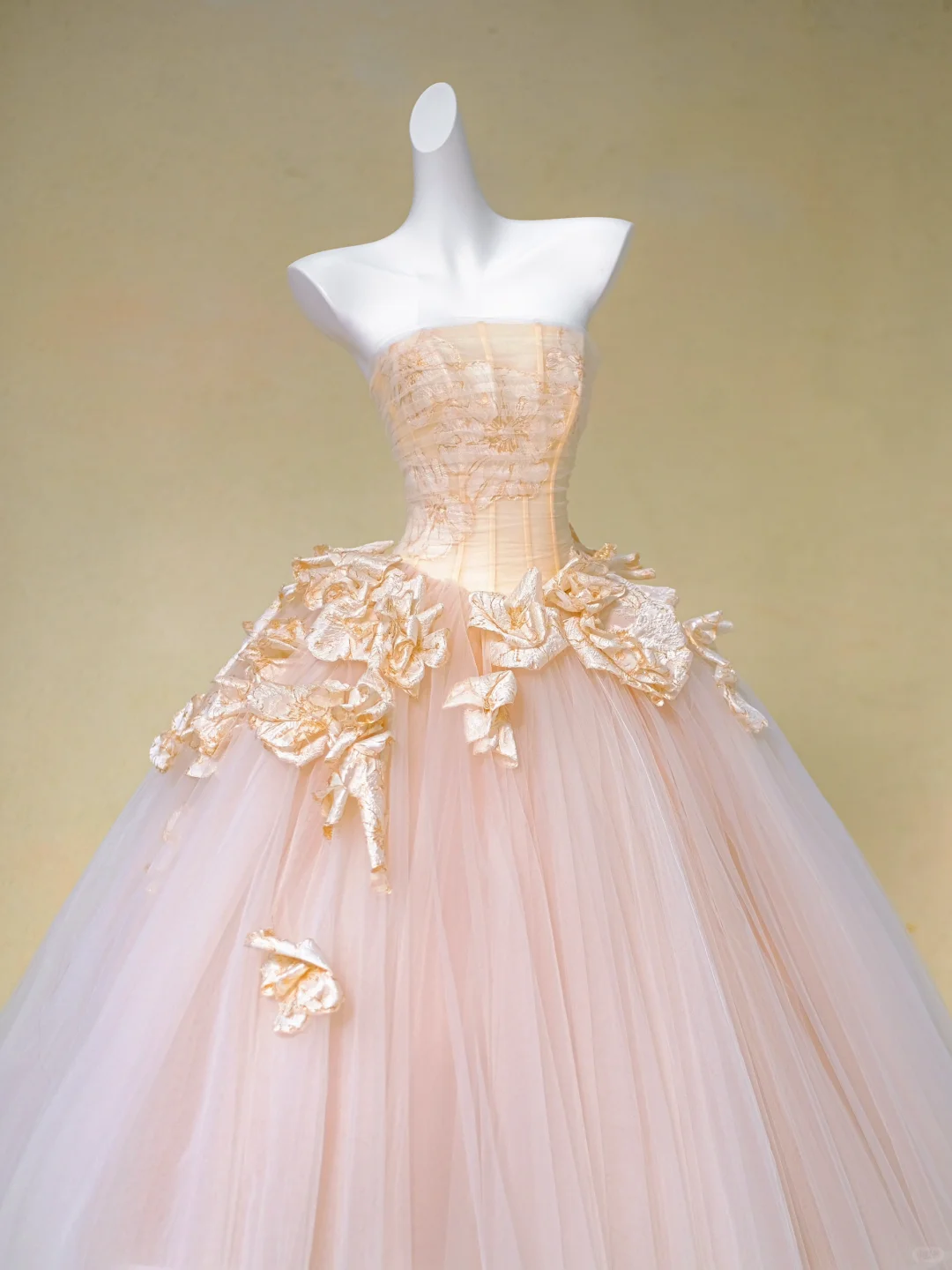 Champagne A Line Strapless Appliques Tulle Long Prom Dress Evening Dress DP2730
