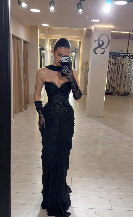 Sexy Black Sheath Sweetheart Neck Beaded Lace Satin Prom Dress Birthday Party Dress DP4913