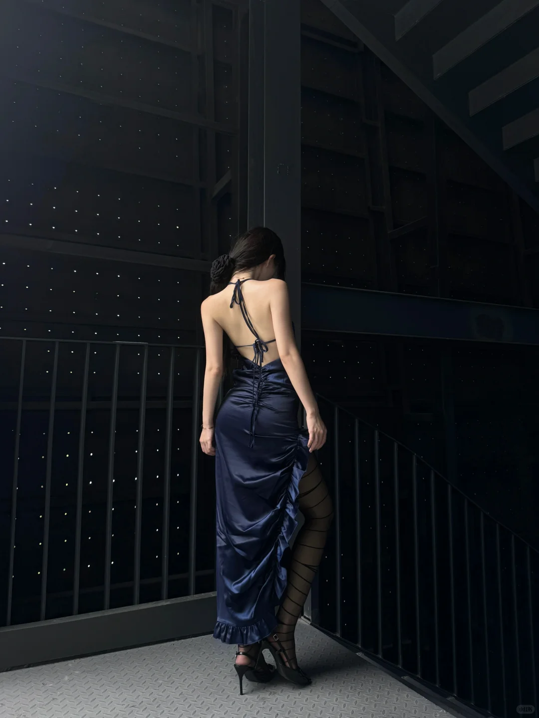 Sexy Navy Blue Sheath Halter Pleated Satin Prom Dress with Slit DP3845
