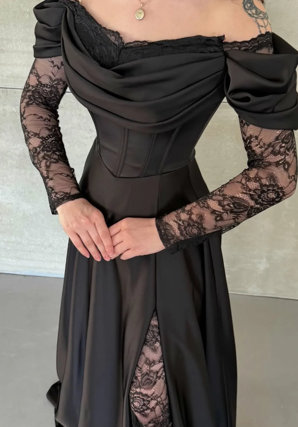 Elegant Black A Line Long Sleeve Lace Satin Prom Dress Eveening Dress DP5632