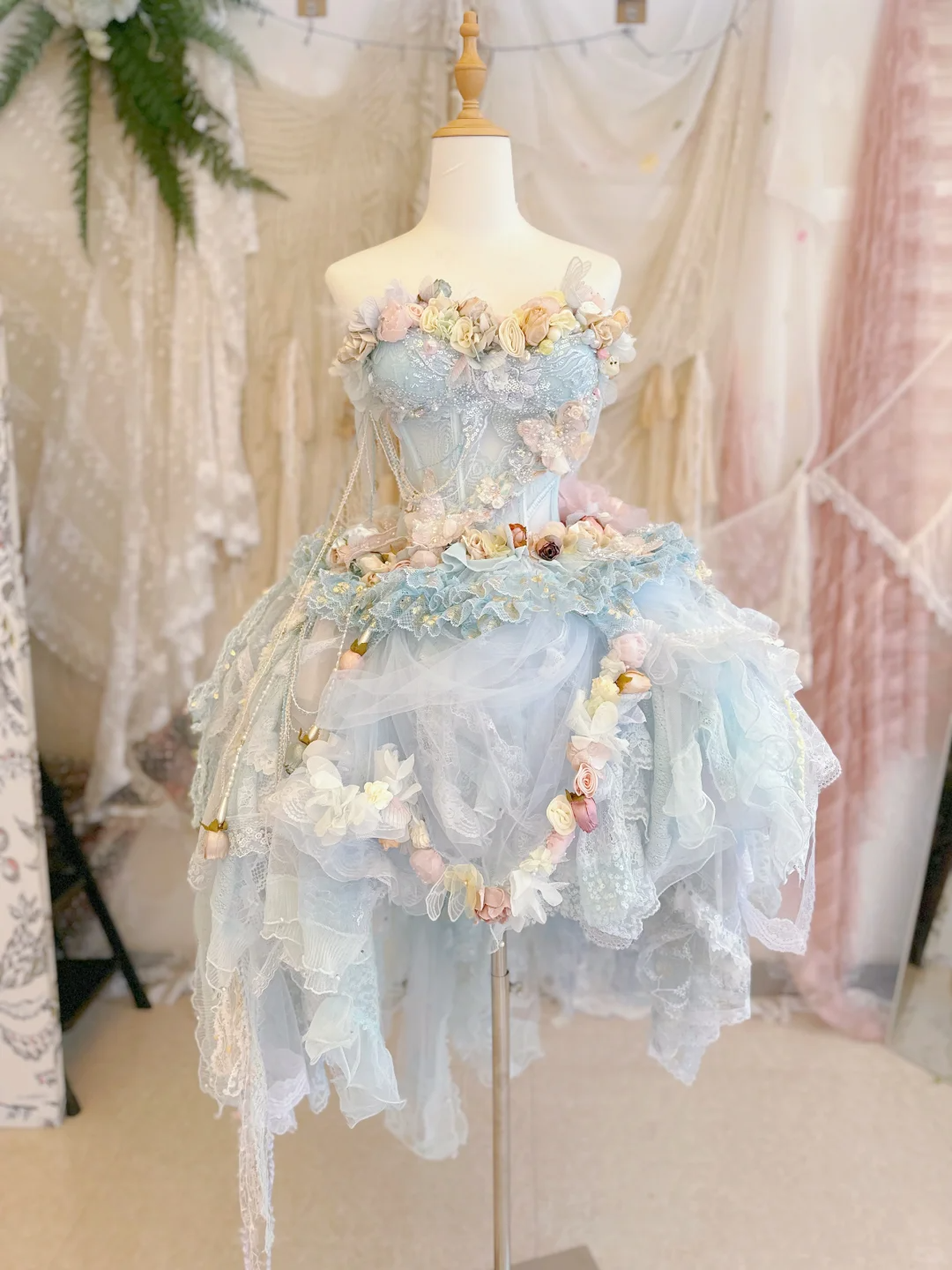 Baby Blue Ball Gown Sweetheart Neck Floral Beaded Tulle Short Prom Dress 18th Birthday Dress DP4150