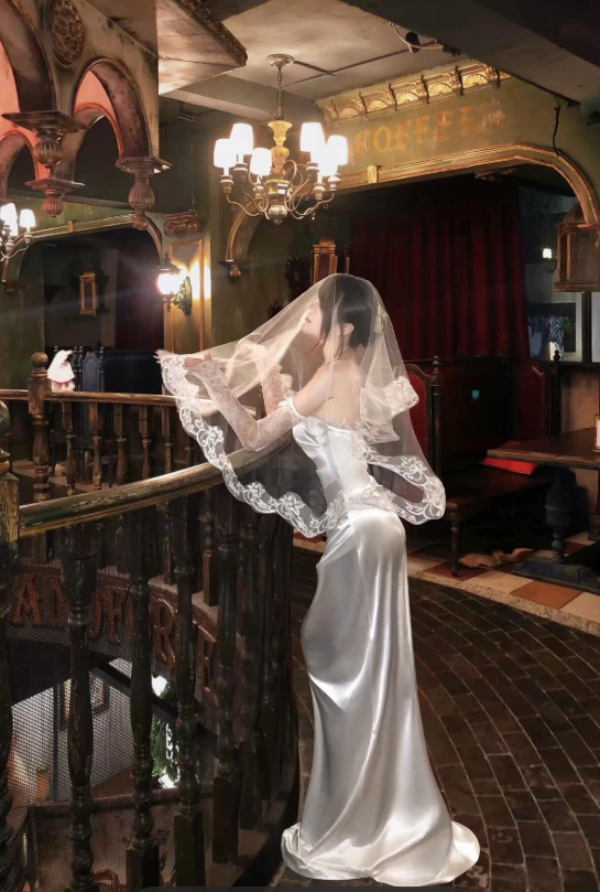 Gentle Mermaid Long Sleeve White Lace Satin Long Wedding Dress Prom Dress DP4410