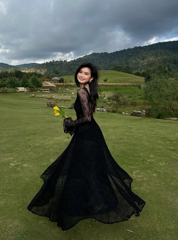 Sexy Black A Line Long Sleeve Lace Long Prom Dress Evening Dress DP3967