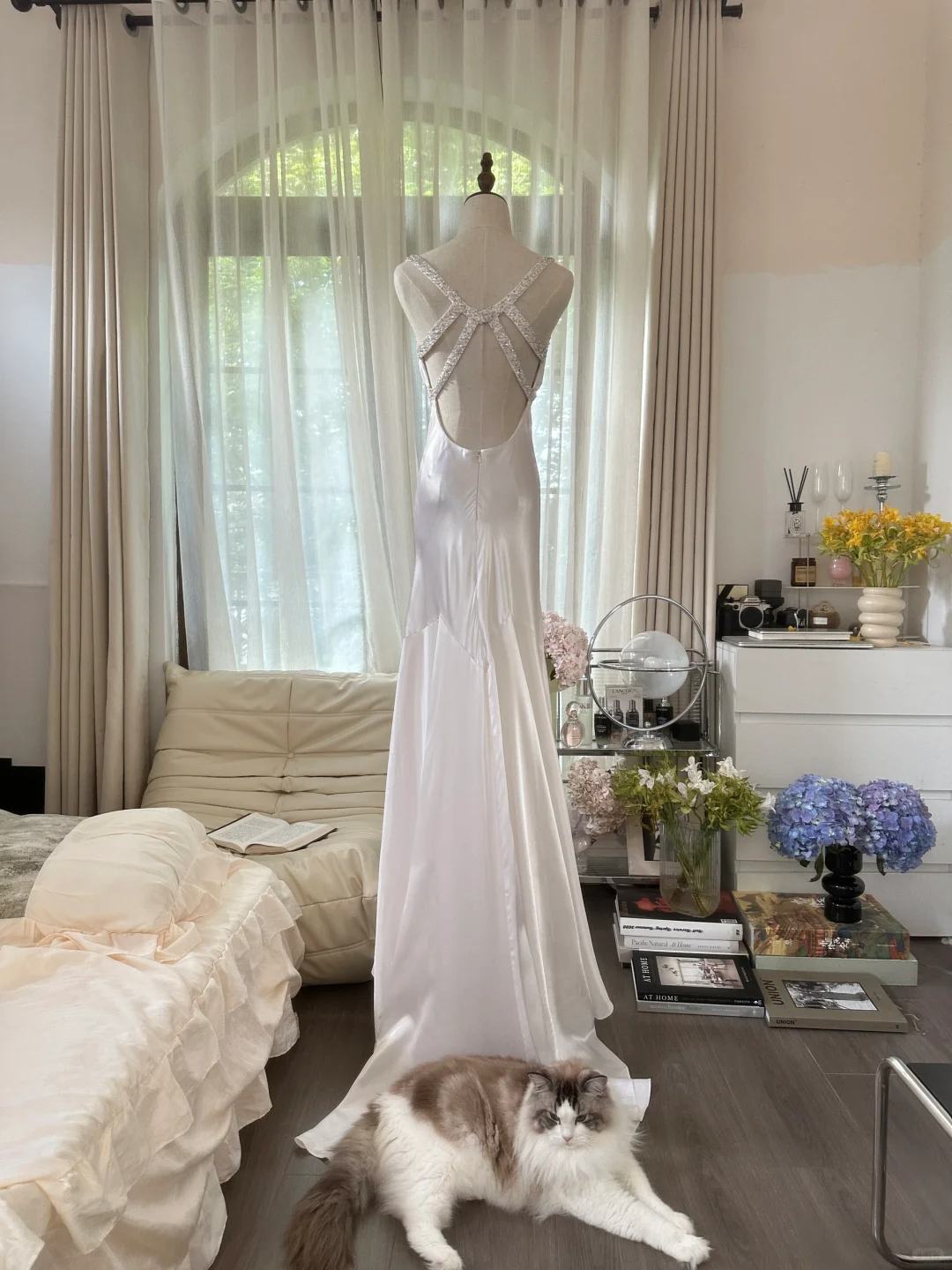 Classy Mermaid V Neck Beaded White Satin Long Open Back Party Dress Evening Dress DP2474