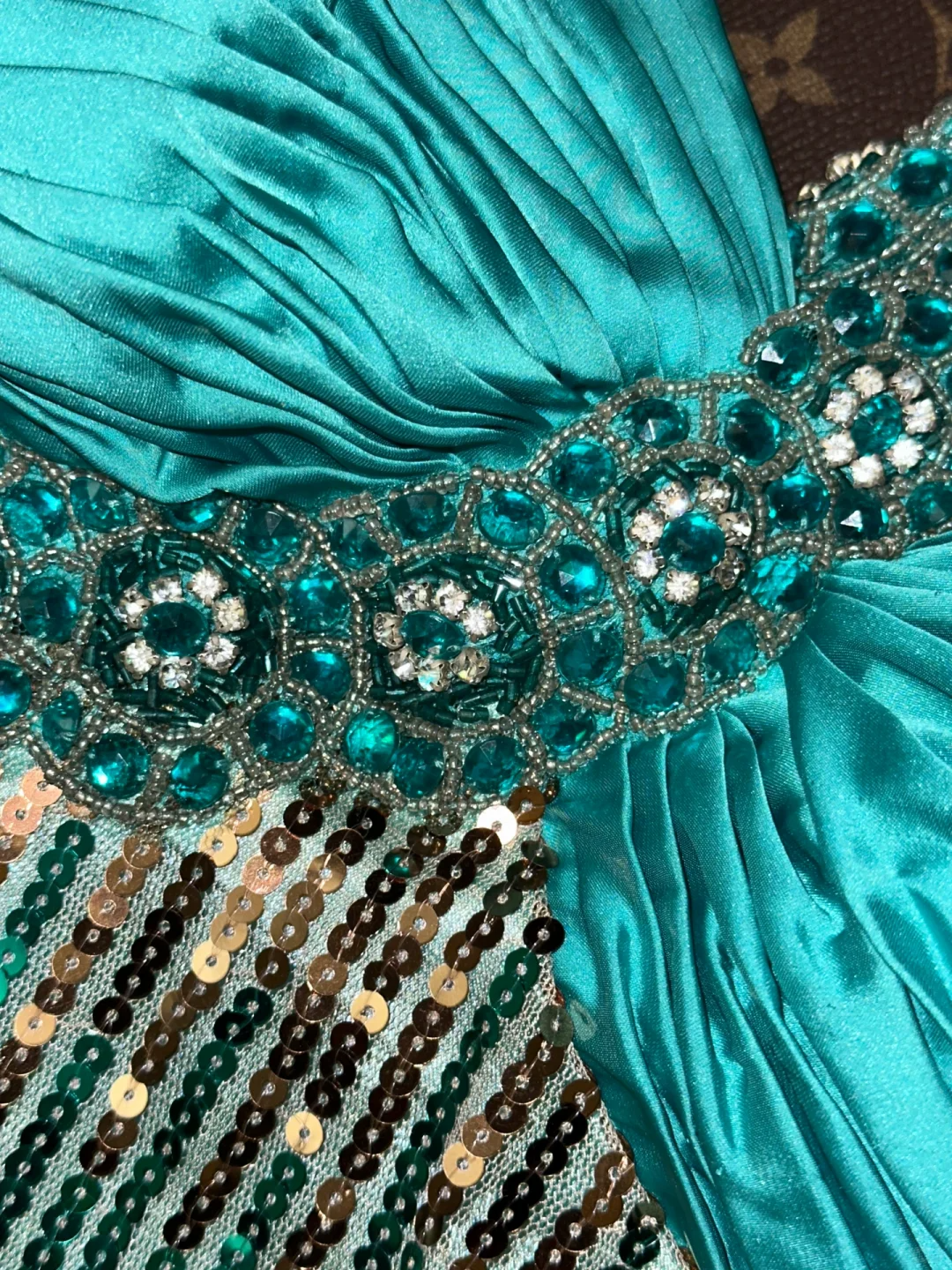 Vintage Luxurious Blue Mermaid Halter Sequin Satin Prom Dress Party Evening Dress DP5356