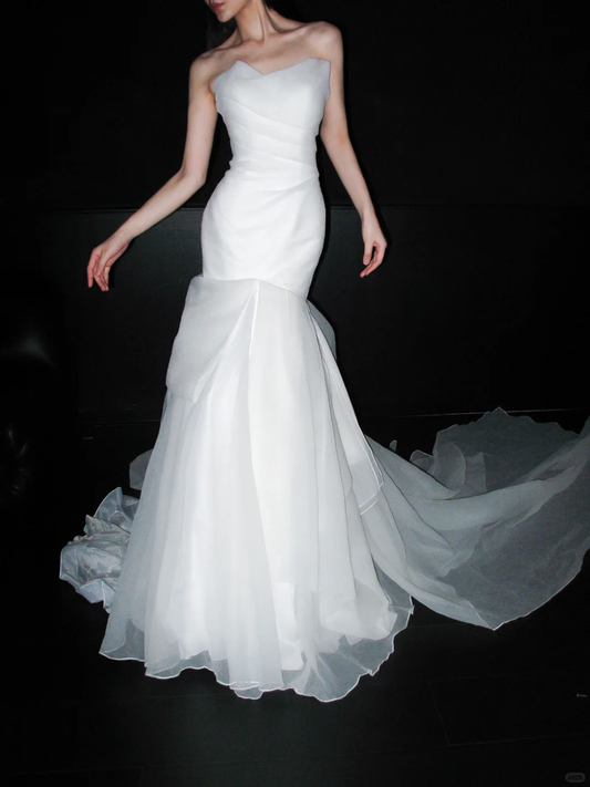 White Ethereal Mermaid Strapless Organza Long Train Wedding Dress DP8110