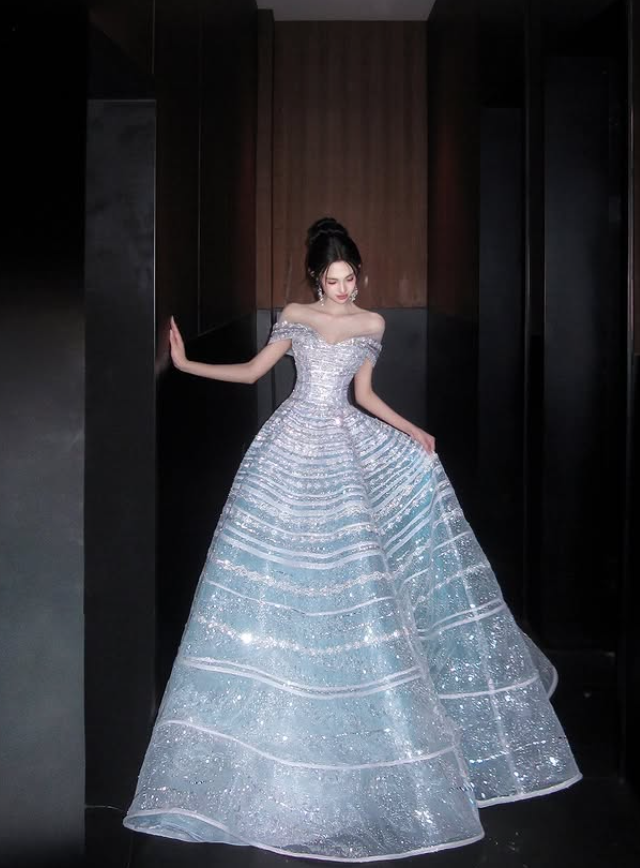 Shiny Ball Gown Off the Shoulder Silver Sequin Tulle Prom Dress DP4294