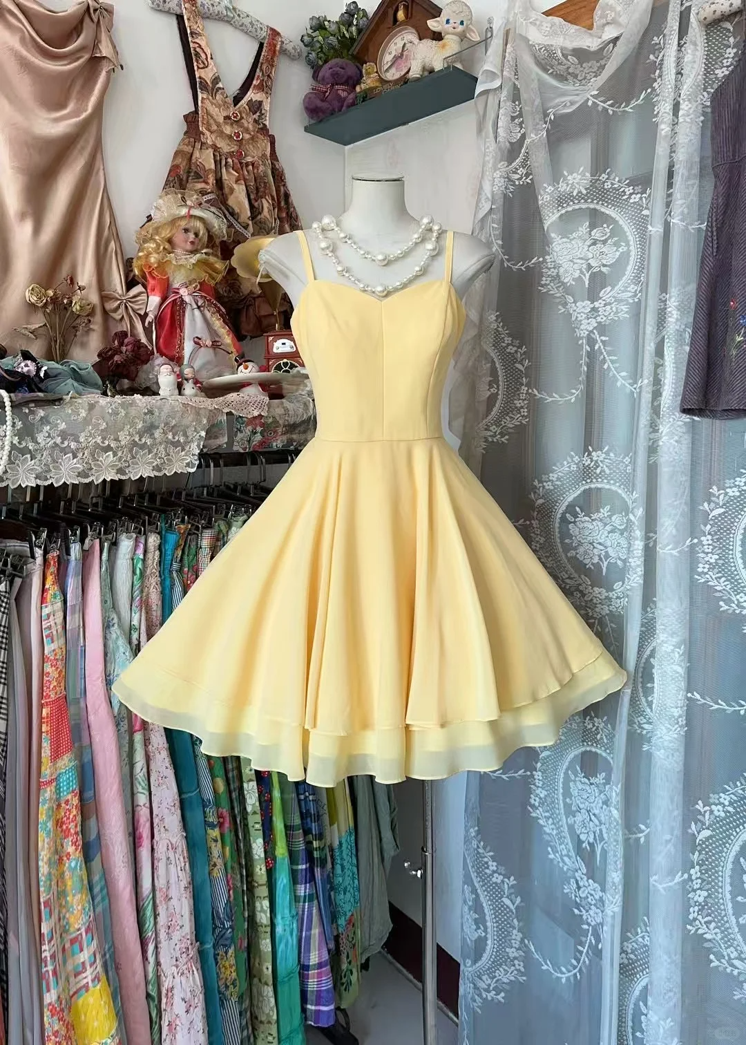 Simple A Line Spaghetti Strap Yellow Chiffon Short Homecoming Dress Cocktail Dress DP2448