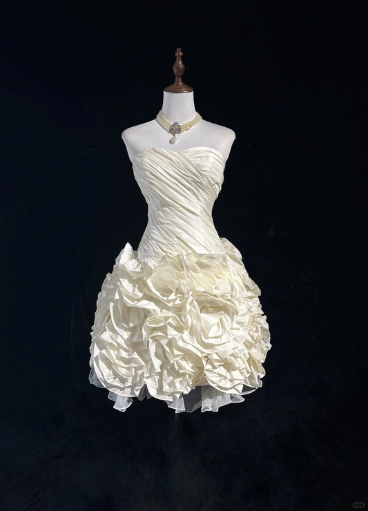 Ivory A Line Sweetheart Neck Pleated Flower Satin Short Homecoming Dress Cocktail Dress DP2608
