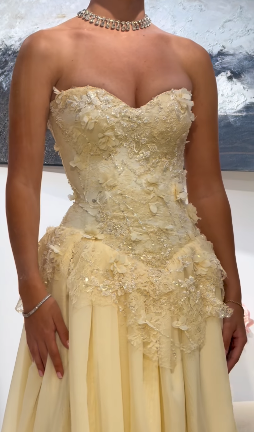 Elegant A Line Sweetheart Neck Beaded Lace Light Yellow Chiffon Dresses DP4178