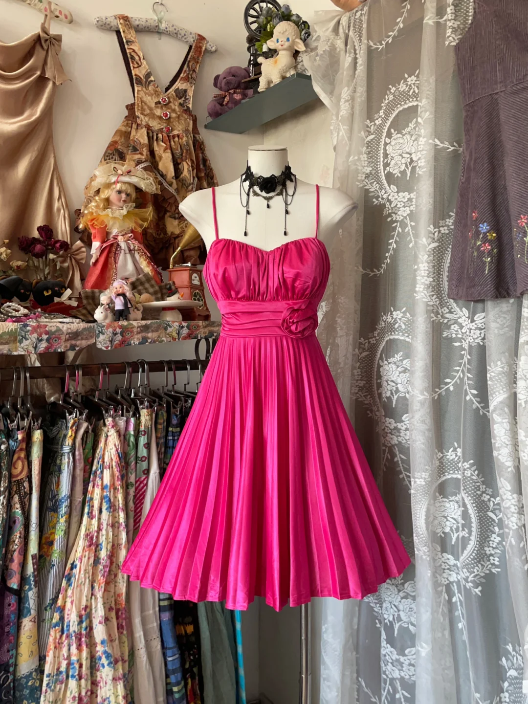 Hot Pink Vintage A Line Spaghetti Strap Satin Short Homecoming Dress Outfits DP4995