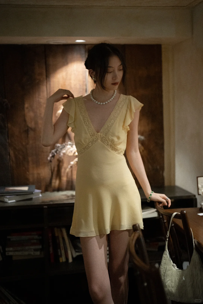 Cute Light Yellow A Line V Neck Chiffon Short Homecoming Dress Outfits DP4536