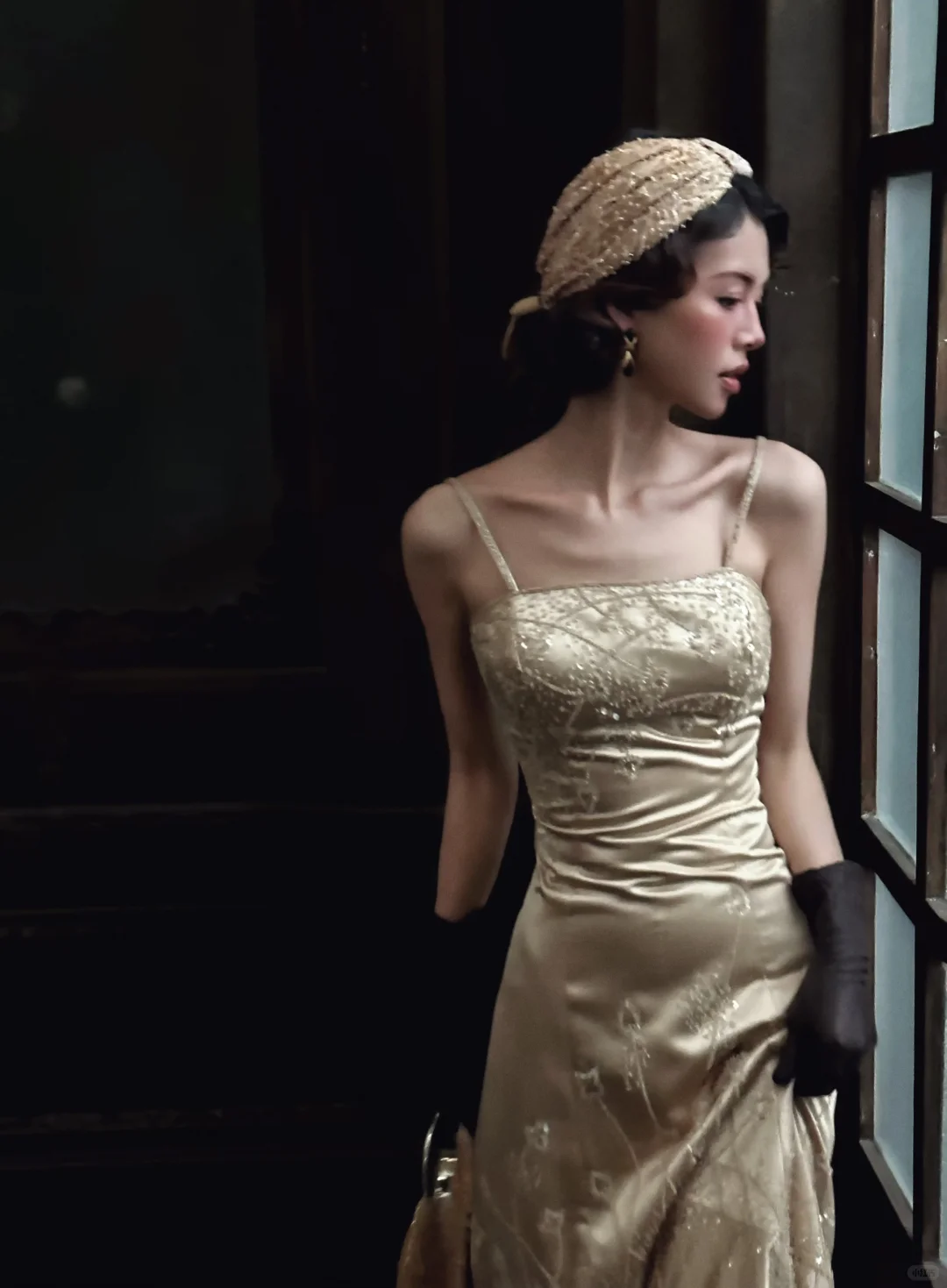 Vintage Champagne Mermaid Spaghetti Strap Beaded Satin Open Back Prom Dress Evening Dress DP4779